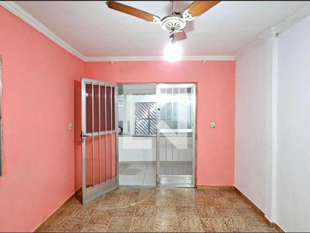 Casa aluguel em Ouro Verde, Nova Iguaçu