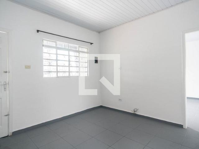 Casa aluguel em Jardim Mangalot, São Paulo