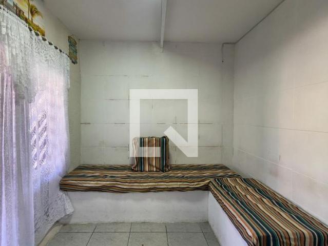 Casa aluguel em Região Imediata de Santos, Região Metropolitana da Baixada Santista