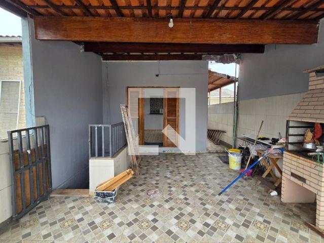 Casa aluguel em Região Imediata de Santos, Região Metropolitana da Baixada Santista