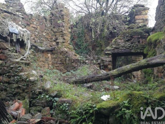 Casa venda em Amioso Cimeiro, Góis
