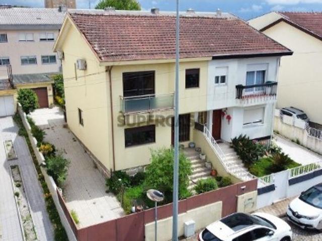 Casa venda em Maia, Gueifães