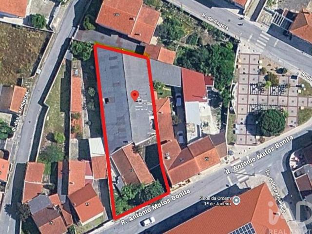 Casa venda em Marinha Grande, Leiria