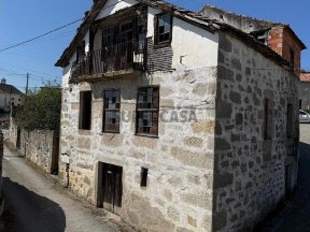 Casa venda em Chavães, Viseu