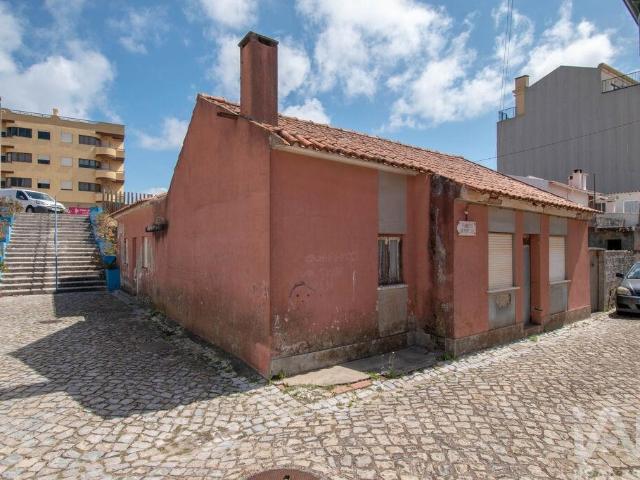 Casa venda em Marinha Grande, Leiria