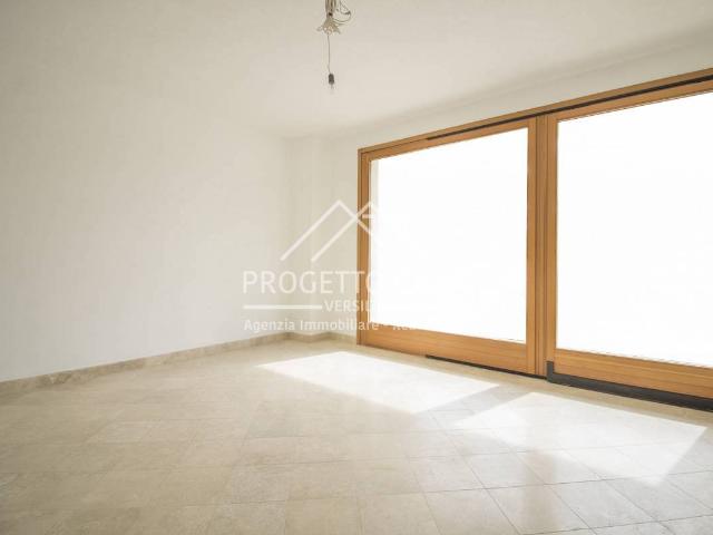 Villa Indipendente in vendita a Camaiore, Toscana