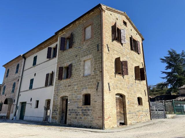 Casa in vendita a Marche, Fermo