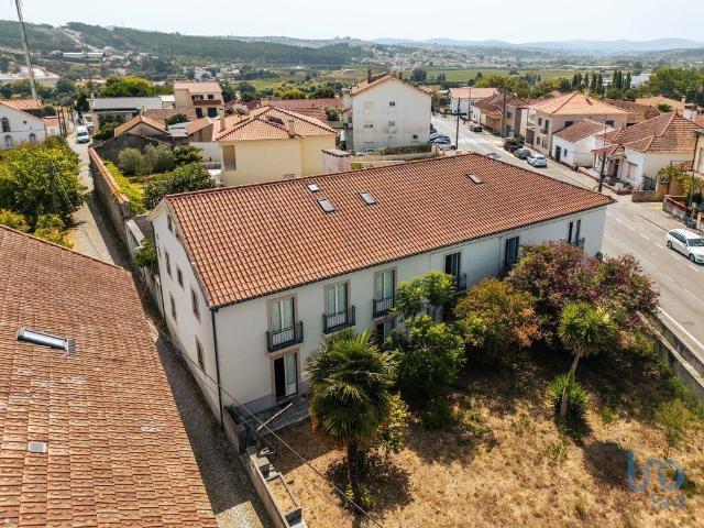 Vivenda venda em Parceiros e Azoia, Leiria