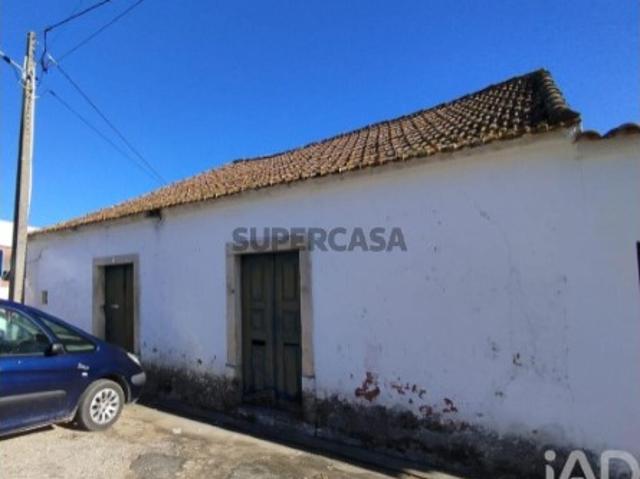 Casa venda em Rio Maior, Santarém