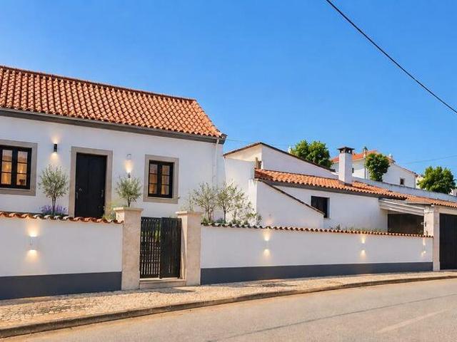Casa venda em Cadaval, Pêro Moniz