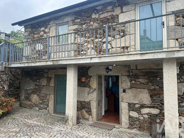 Casa venda em Carvalhais e Candal, São Pedro do Sul
