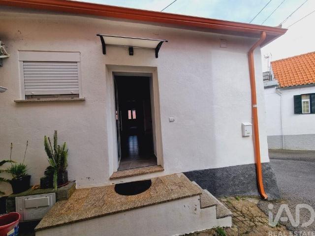 Vivenda venda em Mouraz e Vila Nova da Rainha, Tondela