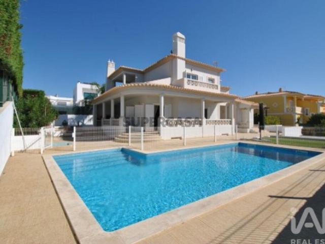 Casa venda em Albufeira e Olhos de Água, Albufeira