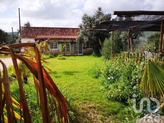 Vivenda venda em Porto De Mós, Leiria