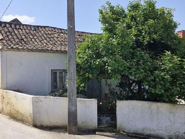 Casa venda em Rio Maior, Santarém