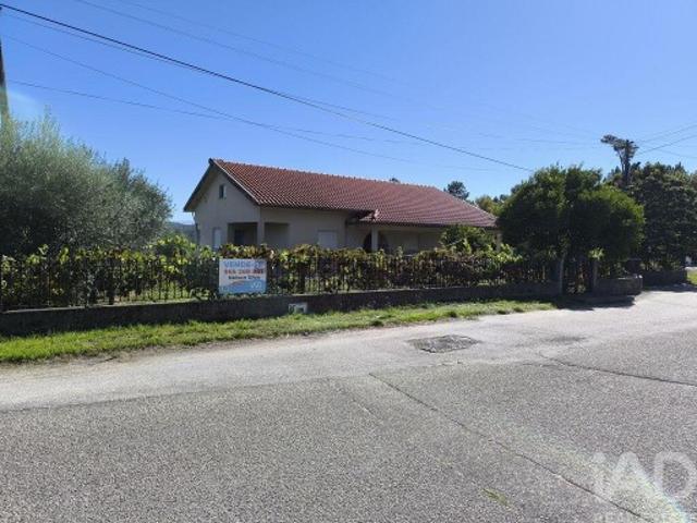 Casa venda em Campo de Besteiros, Tondela