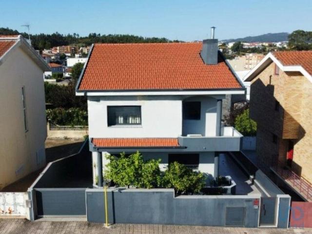 Vivenda venda em Valongo, Campo