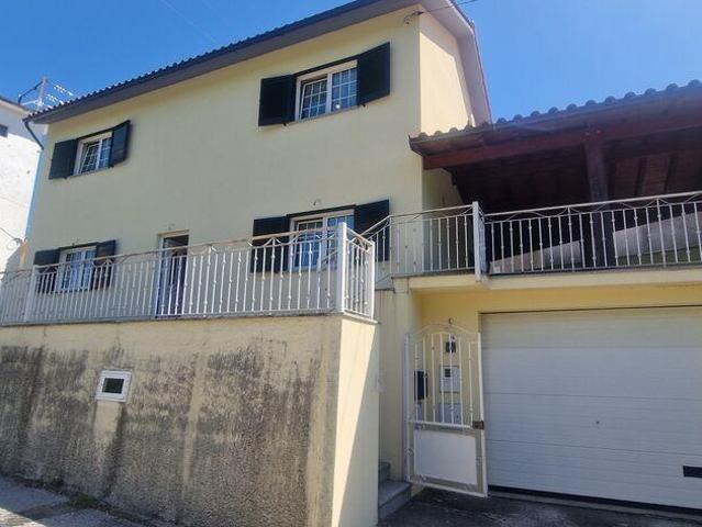 Casa venda em Oliveira De Frades, Viseu