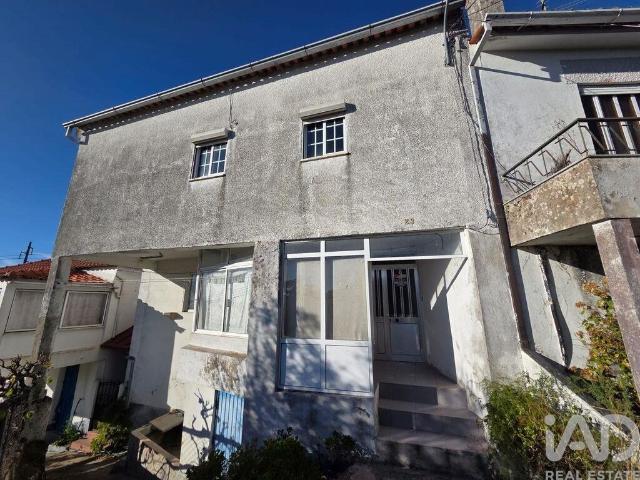 Vivenda venda em São Paio de Gramaços, Oliveira do Hospital e São Paio de Gramaços