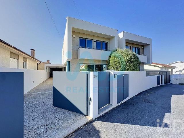 Casa venda em Vila Nova De Gaia, Porto