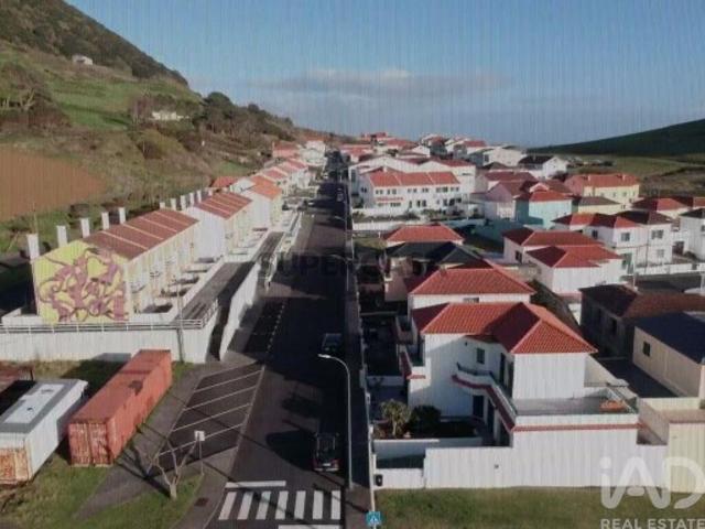 Casa venda em Açores, Velas