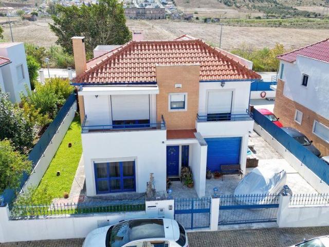 Vivenda venda em Vialonga, Quinta das Índias