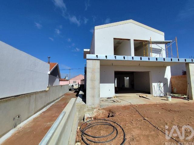 Casa venda em Cadaval, Vilar