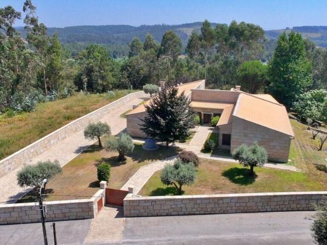 Casa venda em Varalde, Boalhosa