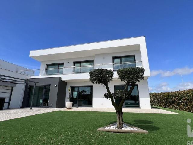 Casa venda em Sobral do Parelhão, Bombarral