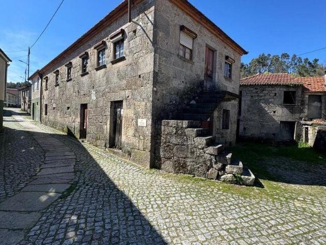 Vivenda venda em Oliveira De Frades, Viseu