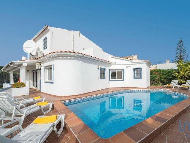 Vivenda venda em Estômbar, Faro