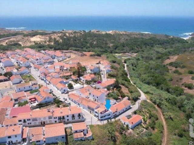 Vivenda venda em Bairro Adelina Feliciana Alecrim, Odemira