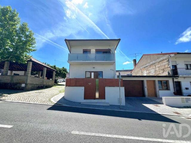 Casa venda em Argeriz, Vila Real