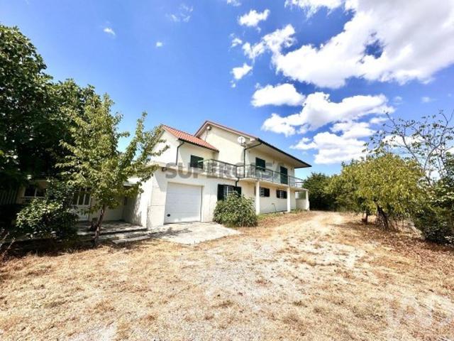 Casa venda em Vilar da Ordem, Viseu