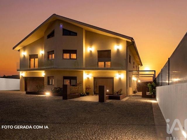 Casa venda em Estrada Vila Verde, Oliveira Do Bairro