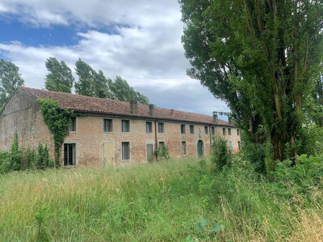 Villa Indipendente in vendita a Possessione Bosco, Ferrara