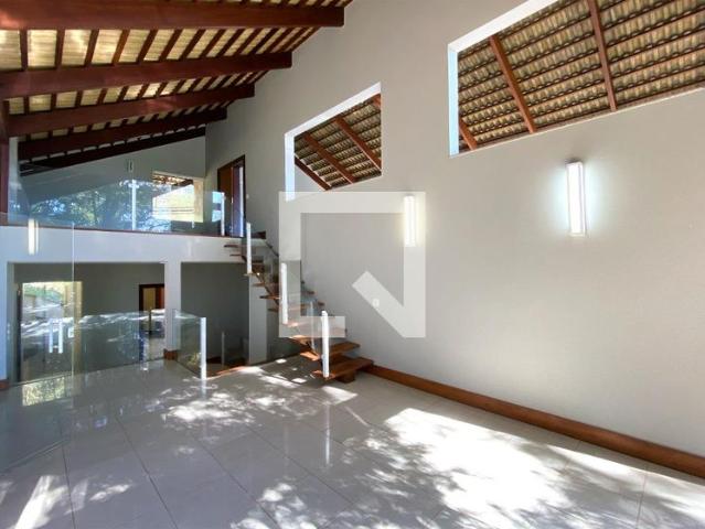 Casa aluguel em Região Geográfica Imediata de Belo Horizonte, Região Metropolitana de Belo Horizonte