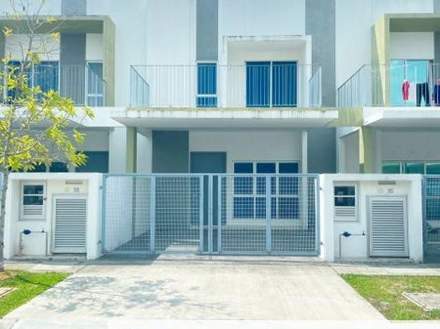 House for sale in Tanjong Sepat, Selangor