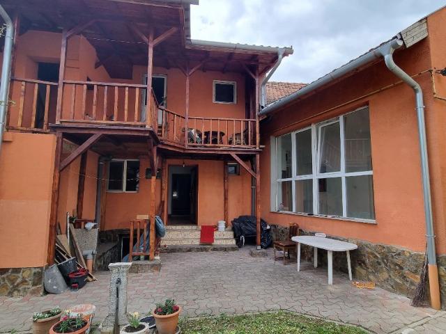 Casă închirieri în Romani, Arad