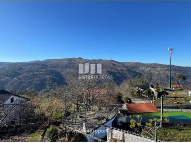 Casa venda em Cinfães, Viseu