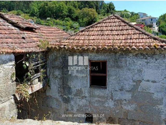 Casa venda em Várzea do Douro, Várzea