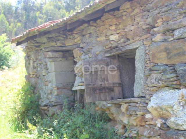Casa venda em Castelo De Paiva