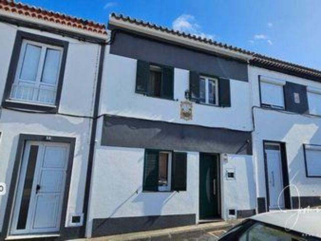Casa venda em Açores, Água De Pau