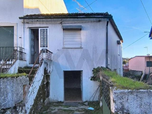 Casa venda em Corvos-à-Nogueira, Viseu