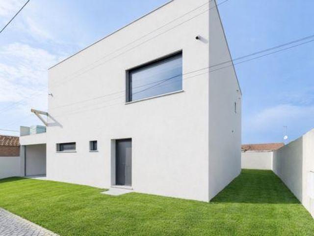 Casa venda em Alcobaça, Leiria