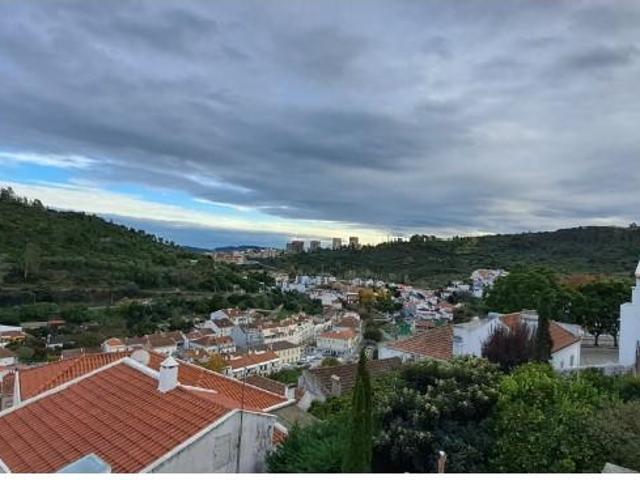 Casa venda em Alenquer (Santo Estêvão e Triana), Alenquer