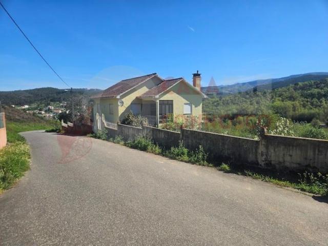 Casa venda em Arganil