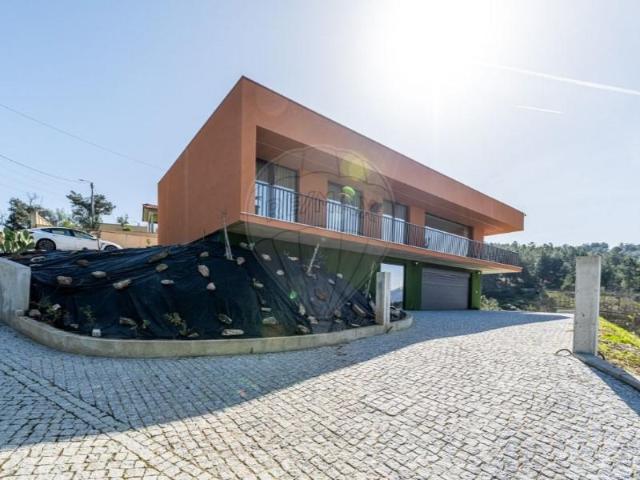 Casa venda em Chaves, Vila Real