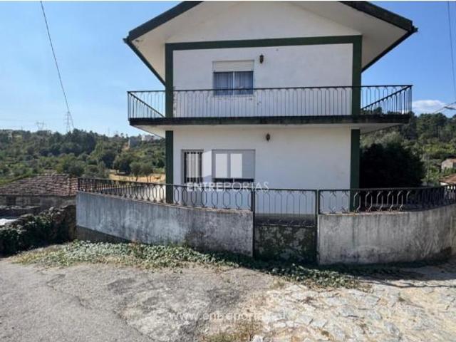 Casa venda em Cinfães, Viseu