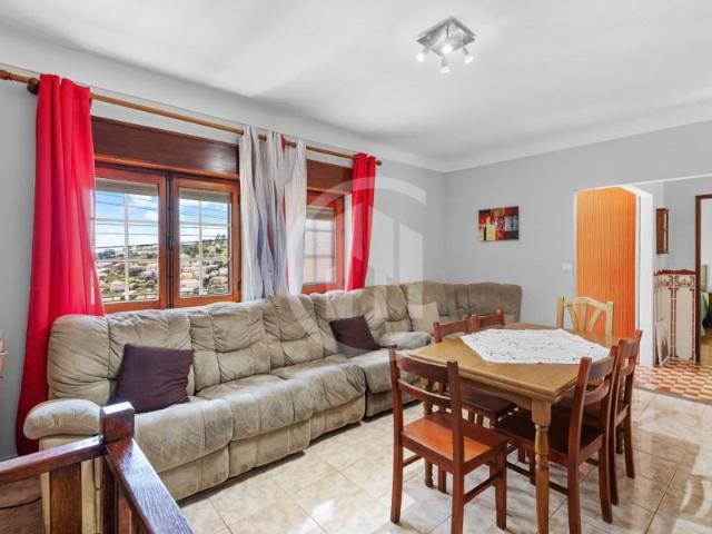 Casa venda em Castelo Branco, Canhoso
